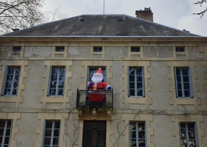 Willa Manoir Le Bourg, *