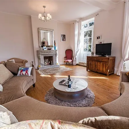 Manoir Le Bourg, Villa Touffailles